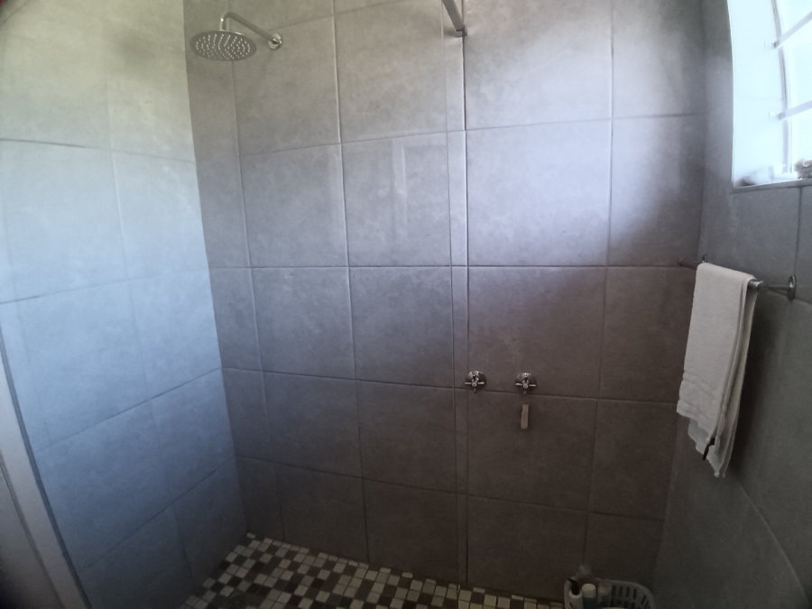 4 Bedroom Property for Sale in Klein Brak Western Cape